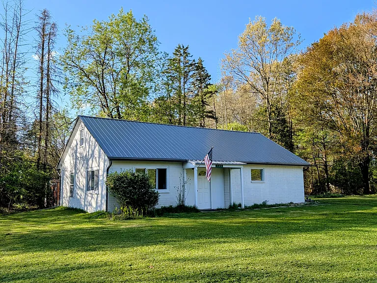 125 Mabel Ln — Photo 19