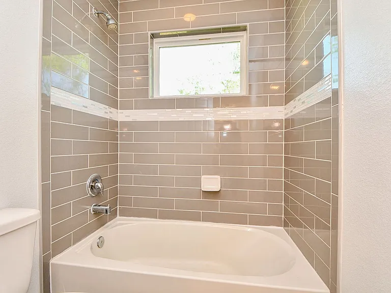 6747 England St #A — Photo 27
