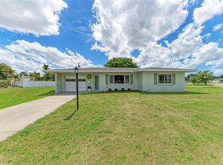 2811 33rd Ave W, Bradenton, FL 34205