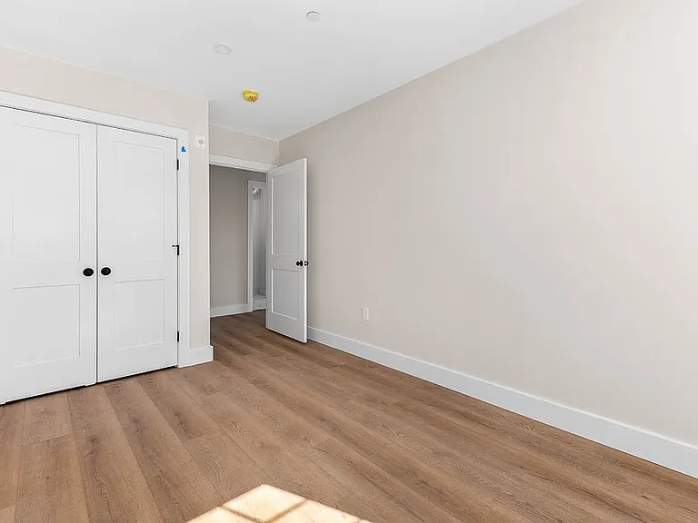 The Block at 22 Everett St — Photo 16