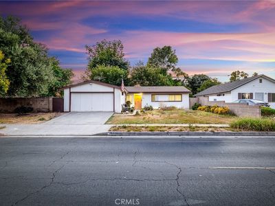 7631 Vanalden Ave, Reseda, CA, 91335