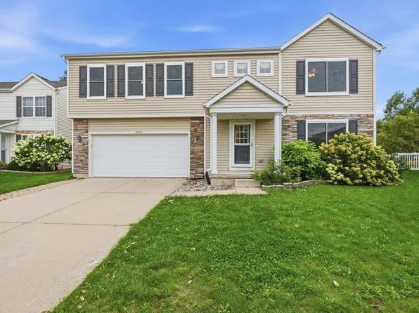 13984 Empress Ln, Dyer, IN 46311