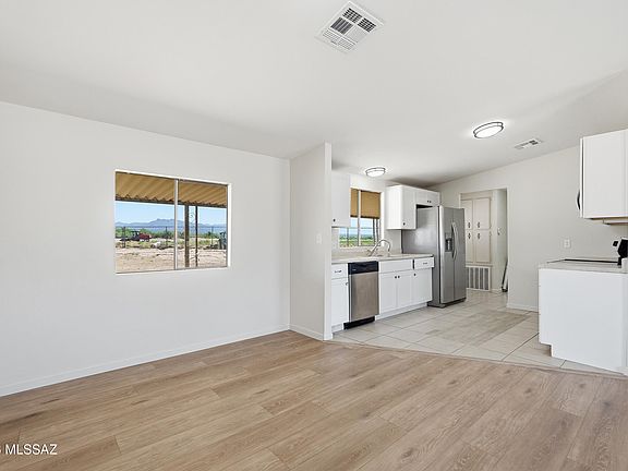 5th image of 10680 W Warfield Cir