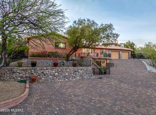 3050 W Calle De Dalias, Tucson, AZ 85745