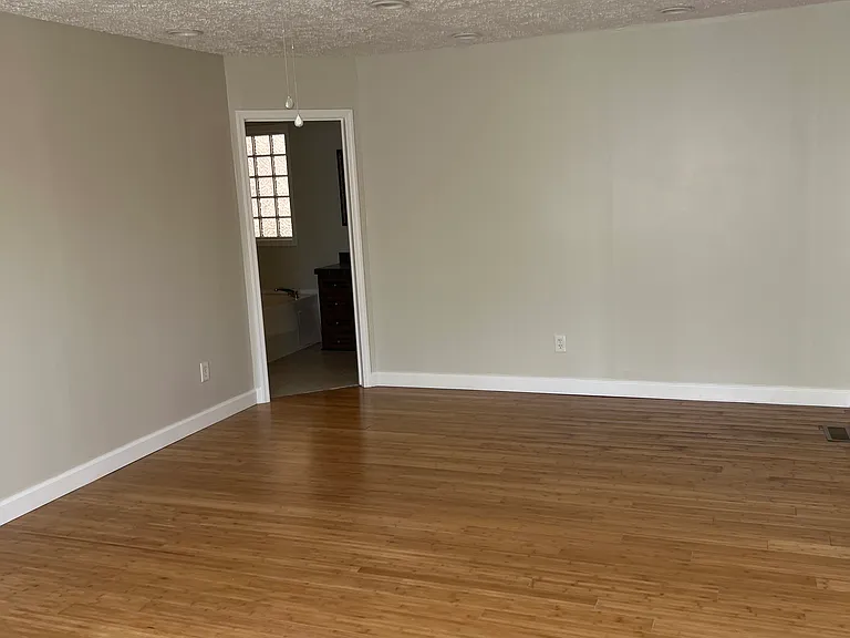 7316 Cline Ln — Photo 10