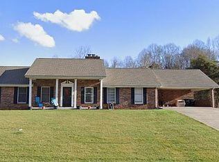 410 Overhill Dr, Blountville, TN 37617