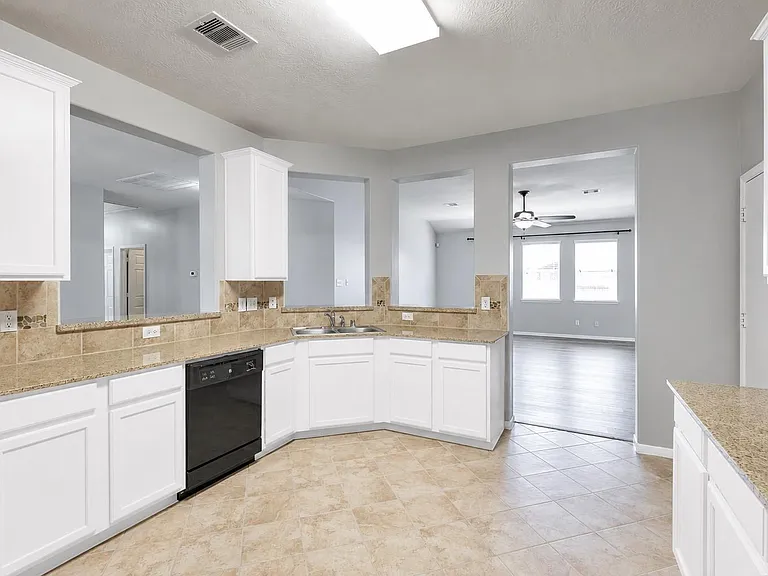 3615 Gail Meadow Ct — Photo 9
