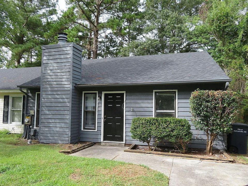 1st image of 136 Corey Cir