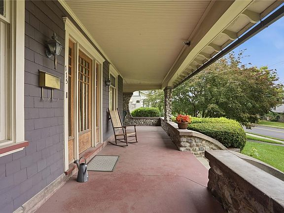 3rd image of 115 N New St