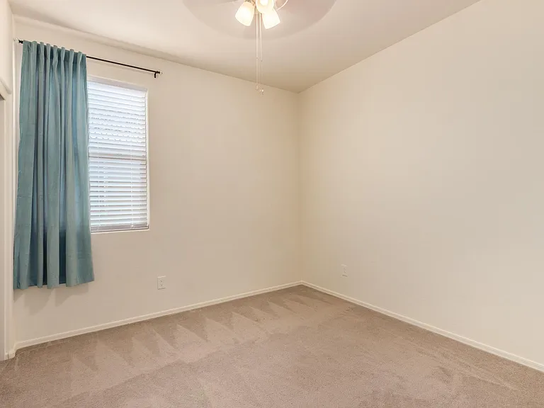 7503 S 12th Ave — Photo 19