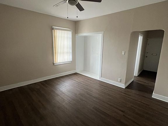 5th image of 5753 1/2 Huntington Dr N