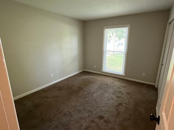 708 Marquette Dr, Louisville, KY 40222