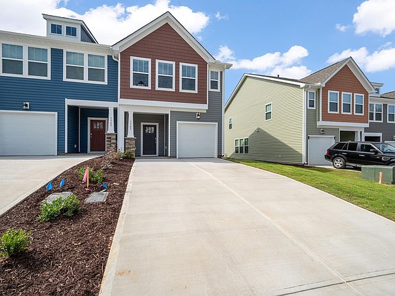 2nd image of 1545 Rivermeade Dr