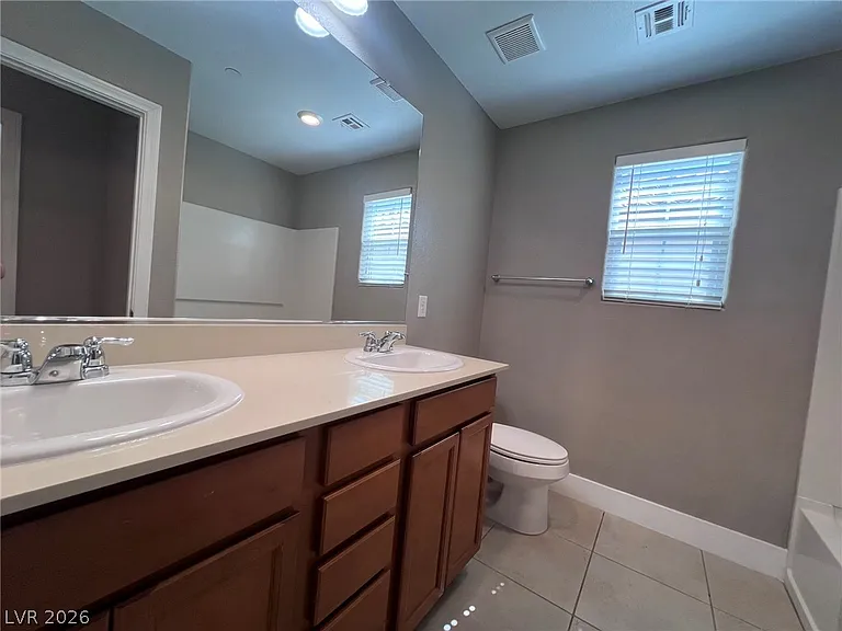 2970 Tranquil Brook Ave — Photo 44