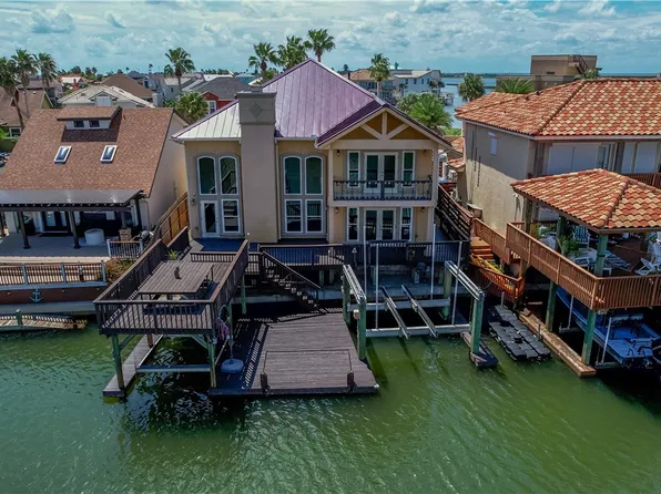 13514 King Phillip Ct, Corpus Christi, TX 78418