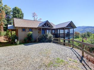 941 Laurel Ridge Dr, Blue Ridge, GA 30513