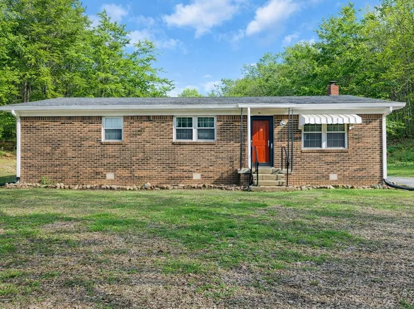 1783 Agnew Rd, Pulaski, TN 38478