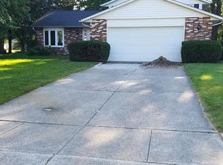 484 Catlin Dr, Richmond Hts, OH
