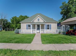 106 S Jersey Ave, Belle, MO 65013