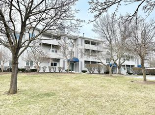 2 Suncook Ter APT 33, Merrimack, NH 03054