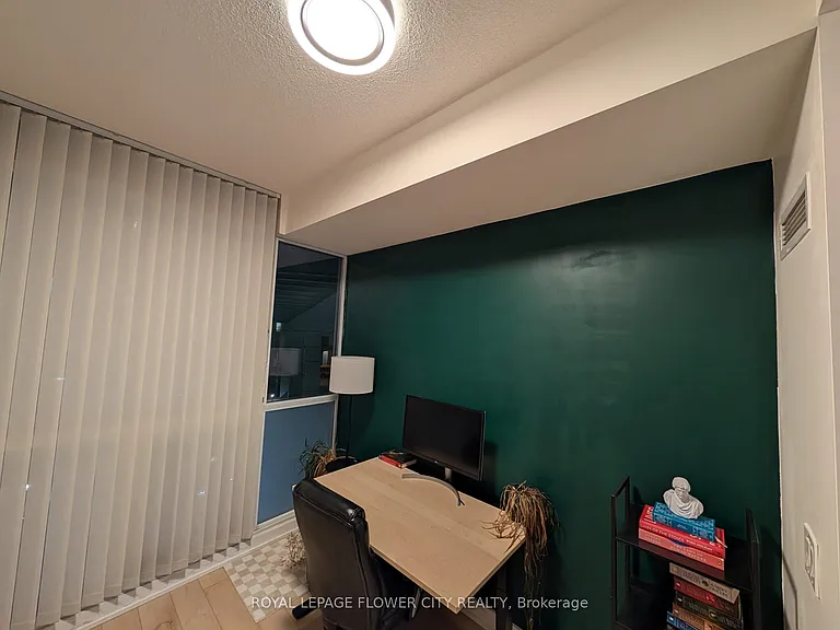 38 NW Dan Leckie Way #503 — Photo 10
