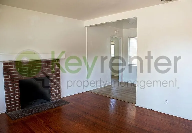 5121 Da Rosa Dr — Photo 3