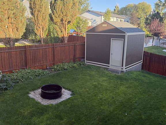 5th image of 3105 Jennings Way