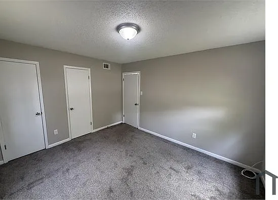 5751 Overlook Rd — Photo 7