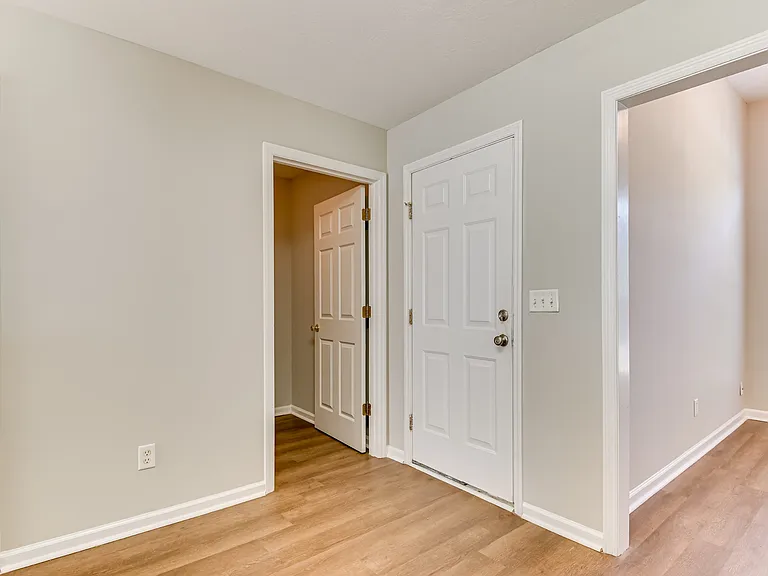 536 Stirling Bridge Rd — Photo 12