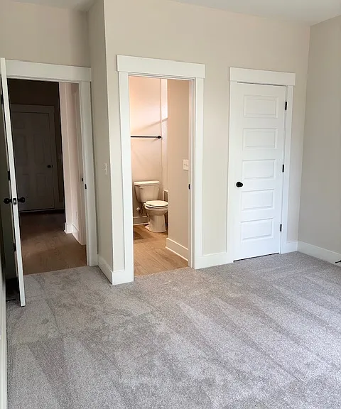212 Woodlander Dr — Photo 16