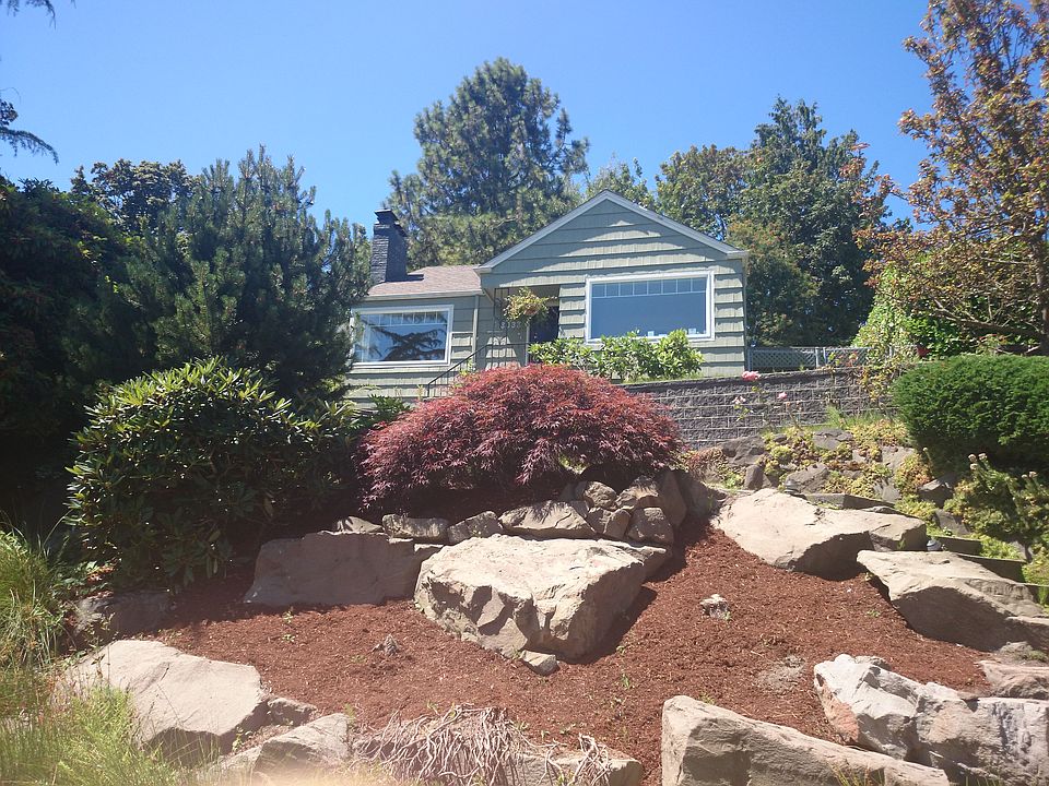 1st image of 3033 23rd Ave W
