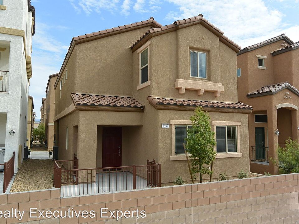 1st image of 8937 Merry Mullion Ct
