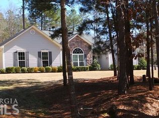 56 Webbs Way Dr, West Point, GA 31833