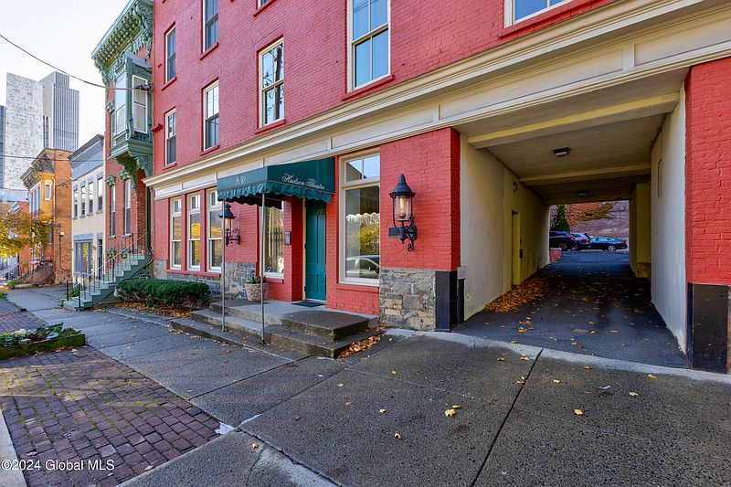 2nd image of 270 Hudson Avenue #3F