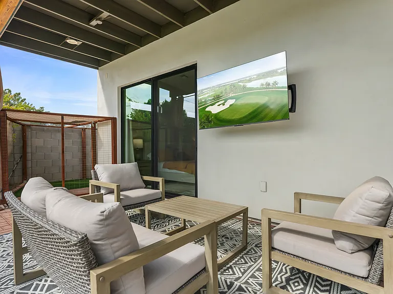 8561 E Hazelwood St — Photo 38
