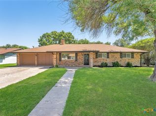 1220 Gardenia Dr, New Braunfels, TX 78130