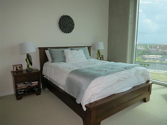4th image of 777 N Ashley Dr Unit 1203