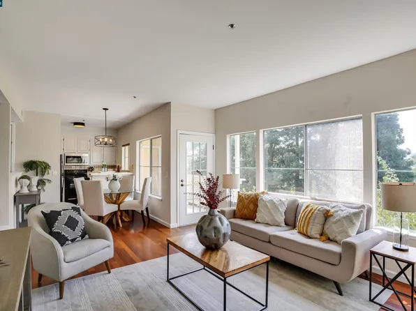 735 Buchanan St APT 117, Benicia, CA 94510