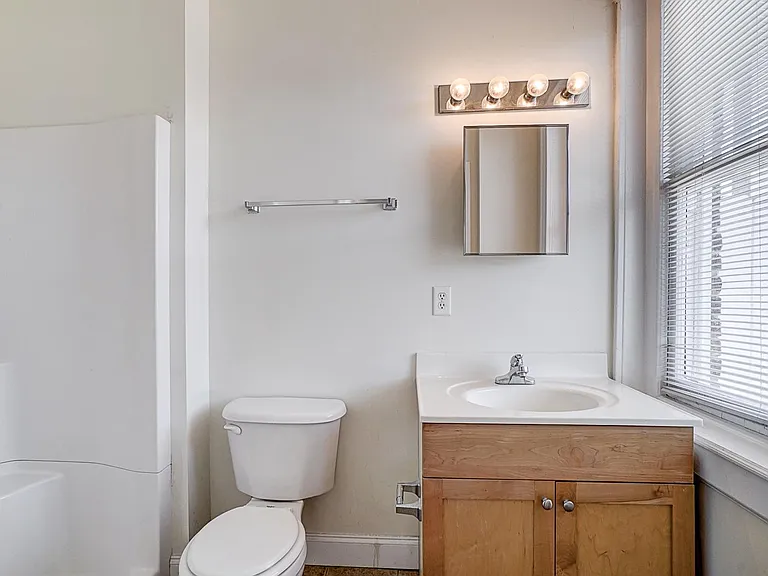 801 N Davis Ave #2A — Photo 8