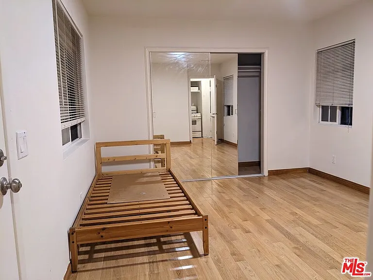 4152 Verdugo Rd — Photo 3