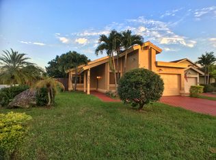 9601 SW 148th Pl, Miami, FL 33196