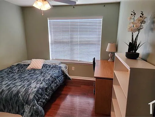 2232 Leicester Way SE — Photo 29