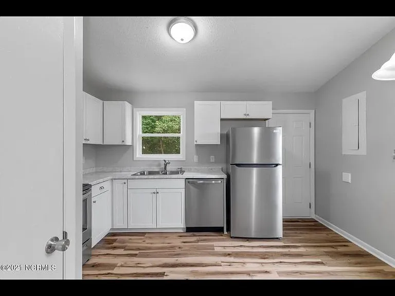 236 Webb Blvd — Photo 3