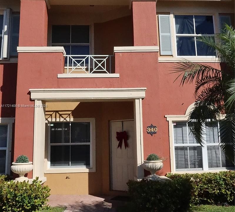 1st image of 11525 NW 62nd Ter