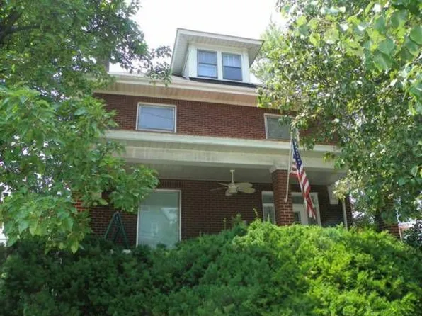 516 Harrison Ave, Jeannette, PA 15644