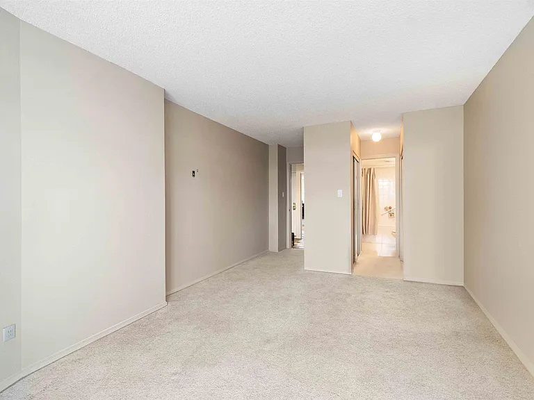 6055 Nelson Ave #19XX — Photo 21