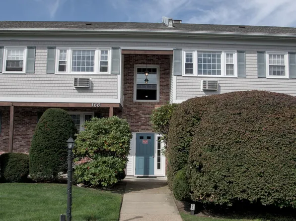 166 Upper County Road APT 1-4, Dennis Port, MA 02639