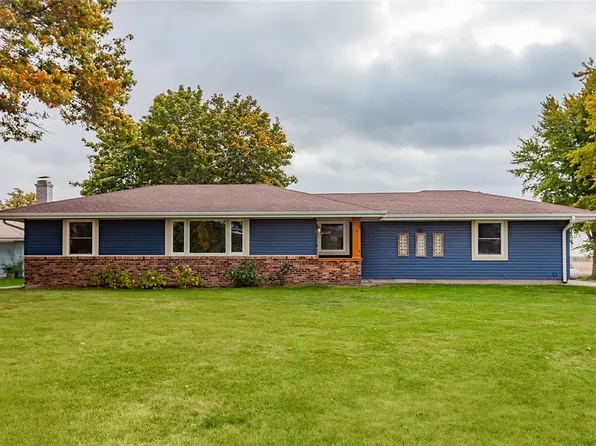 987 S 52nd Ave E, Newton, IA 50208