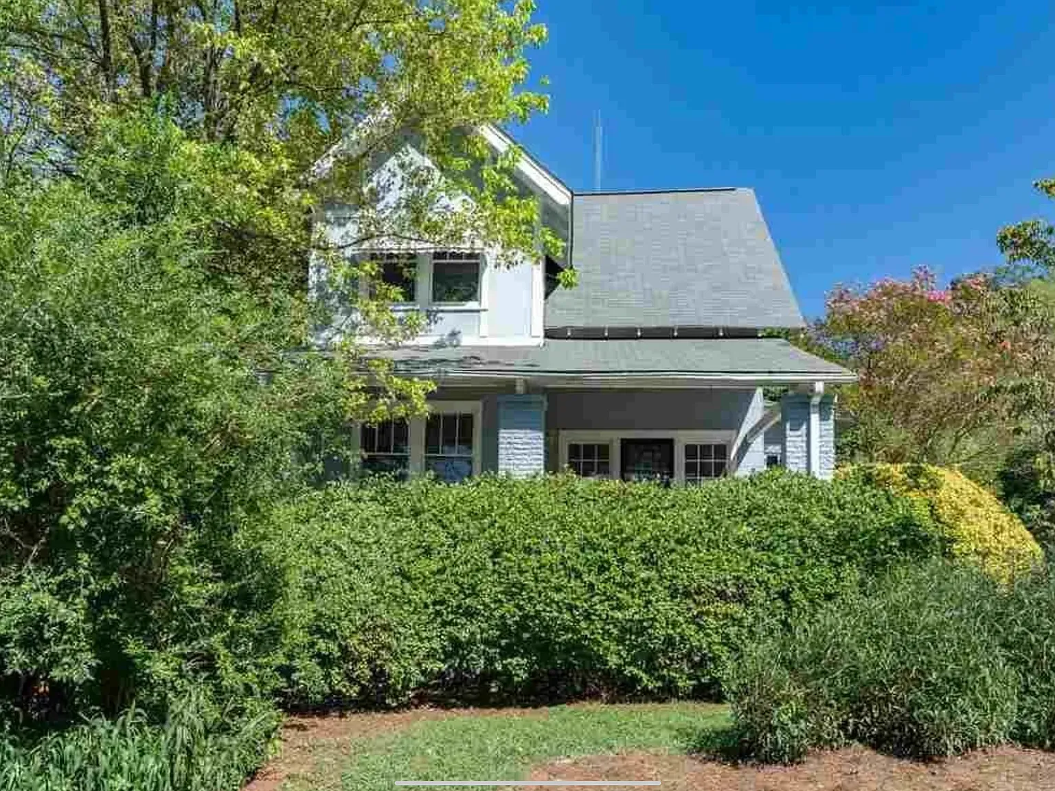 3 bed, 1815 sqft, $2,900 — Photo 2