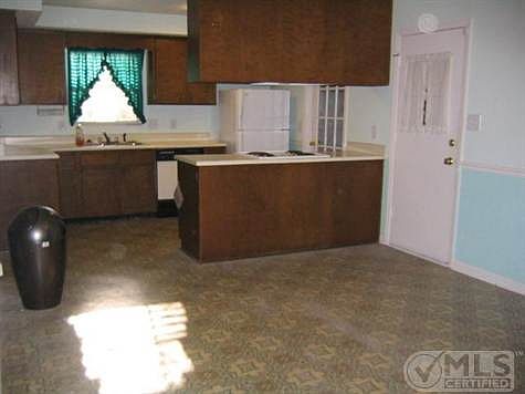 4th image of 4440 Widgeon Way